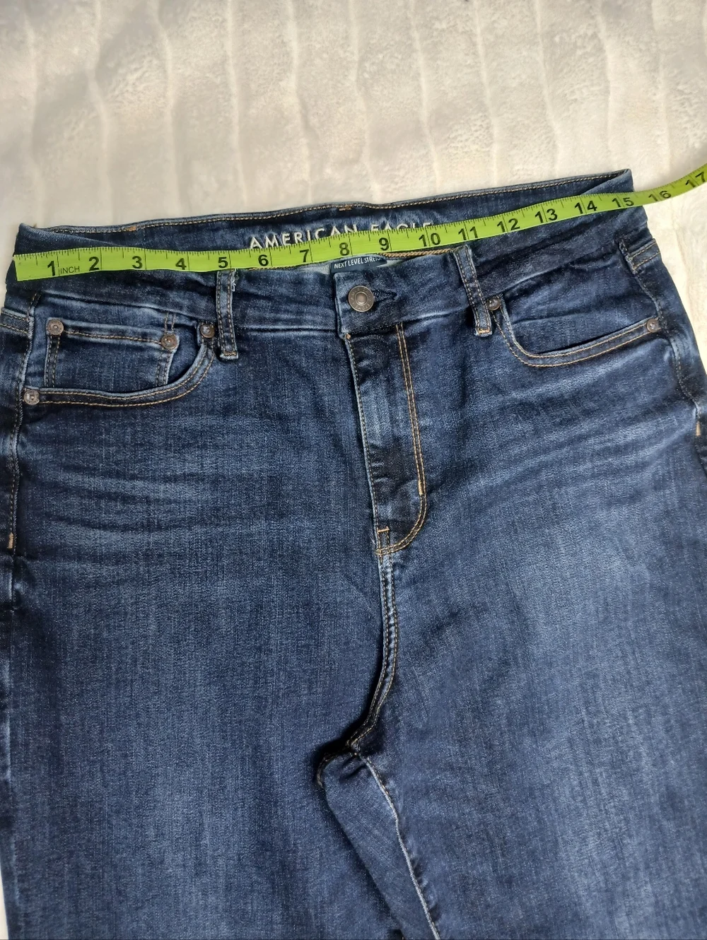 American Eagle Curvy Super High Rise Flare Jeans Size 16 - Picture 9 of 9